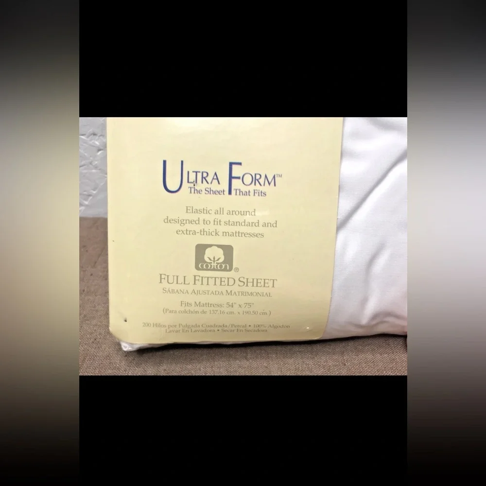 Vintage USA J.C. Penney Classic Traditions Full Fitted Sheet 100% Cotton White